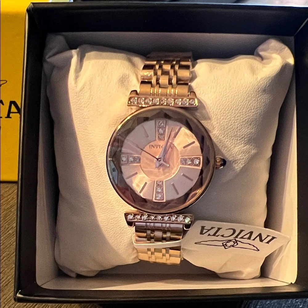 Invicta Wildflower Women’s Watch 30 mm Rose Gold  MSRP $199